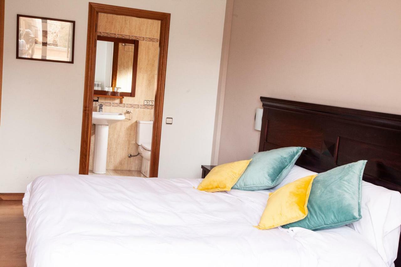Hotel Rural Camero Viejo Laguna de Cameros 外观 照片